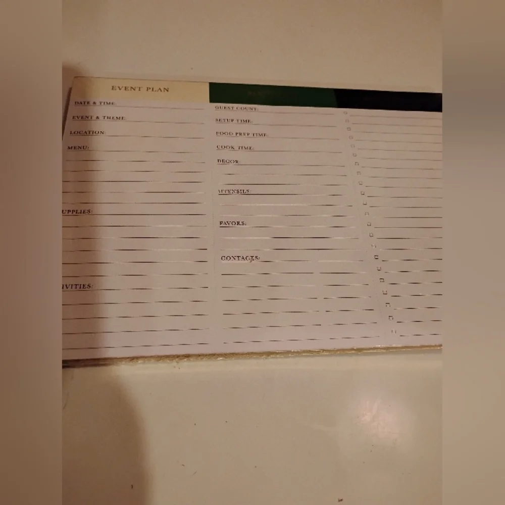 Kate Spade White Notepad EVENT PLAN PARTY PREP SHOPPING LIST Columns 80 Sheets